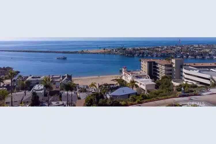 Duplex buy opportunity in Corona del Mar with stunning ocean views