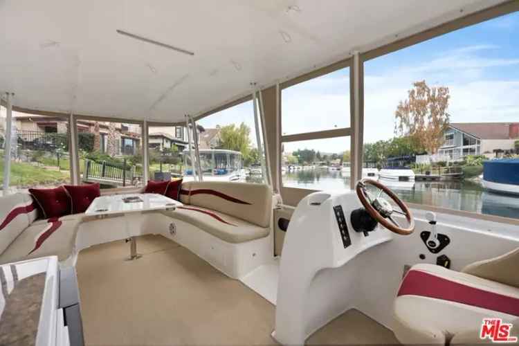 Buy Lakefront Home in Westlake Island with Luxury Features and Serenity