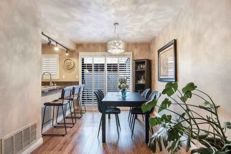 House For Sale in 28520, Conejo View Drive, Agoura Hills, California