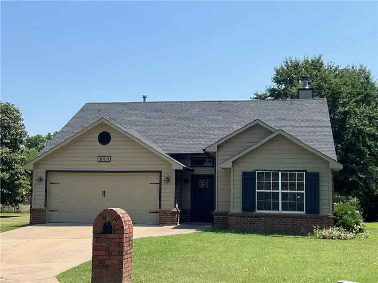 House For Sale in 1003, Willow Court, Siloam Springs, Arkansas