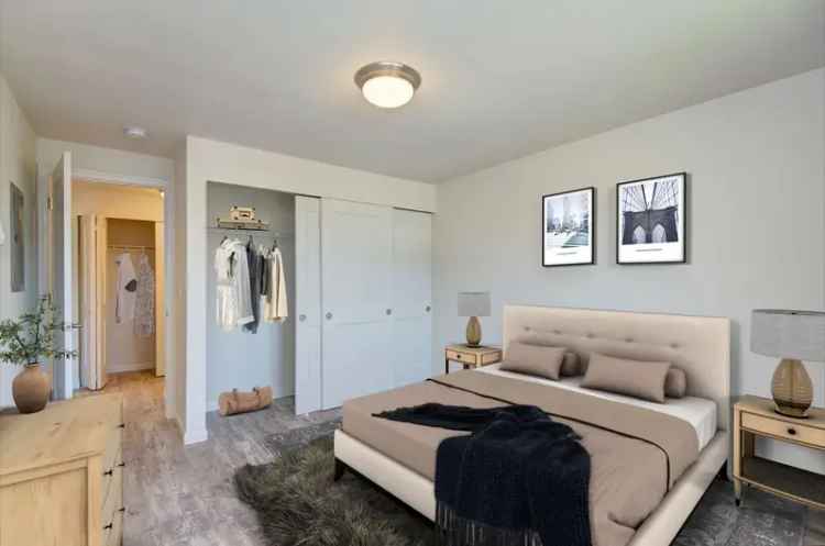 Rent Apartments in Shoreline with Modern Amenities and Convenience