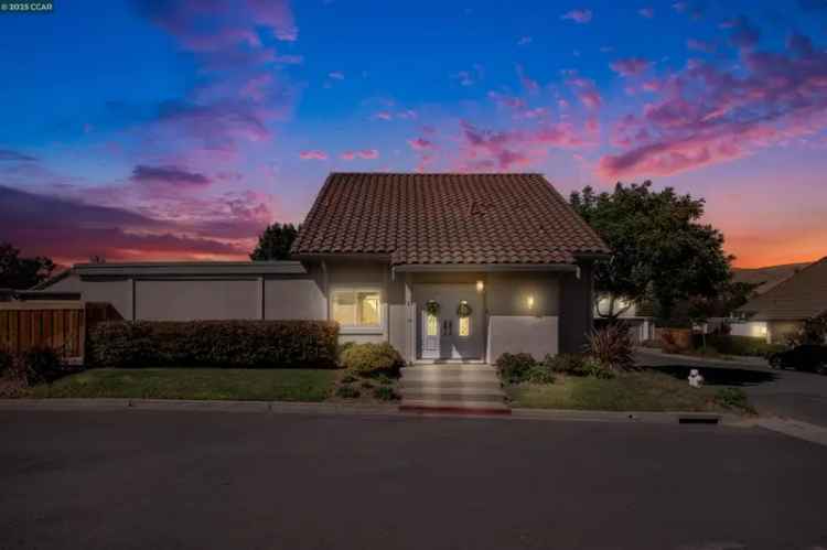 House For Sale in Clayton, California