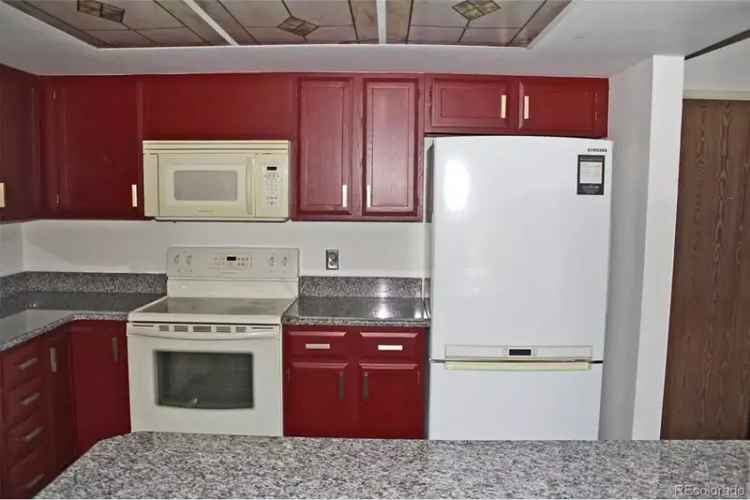 Rent Seville A Unit in a Quiet Community with Great Amenities