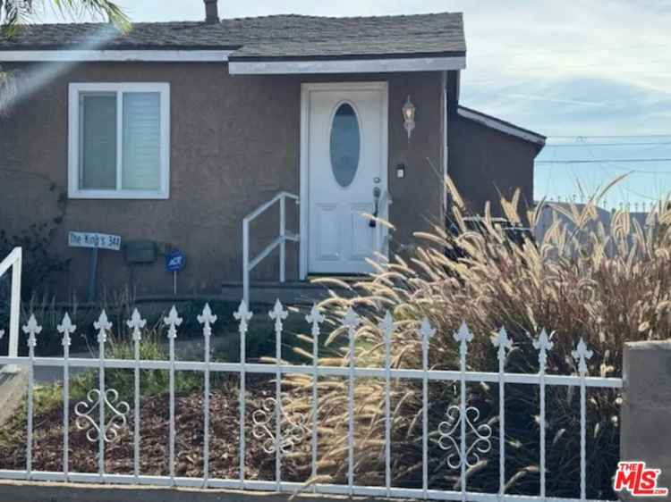 House For Sale in 344, East 131st Street, California