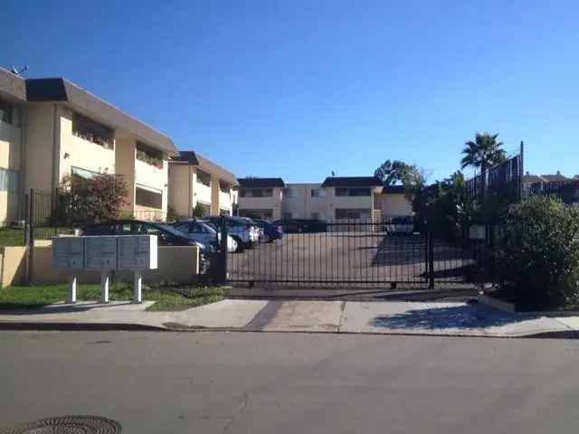 Rent One or Two Bedroom Apartments in La Mesa