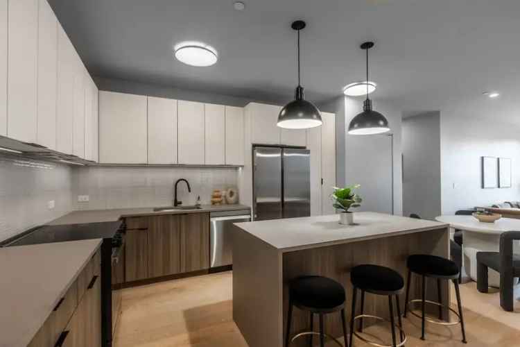 Rent Apartments at The Varsity in Downtown Evanston with Modern Finishes