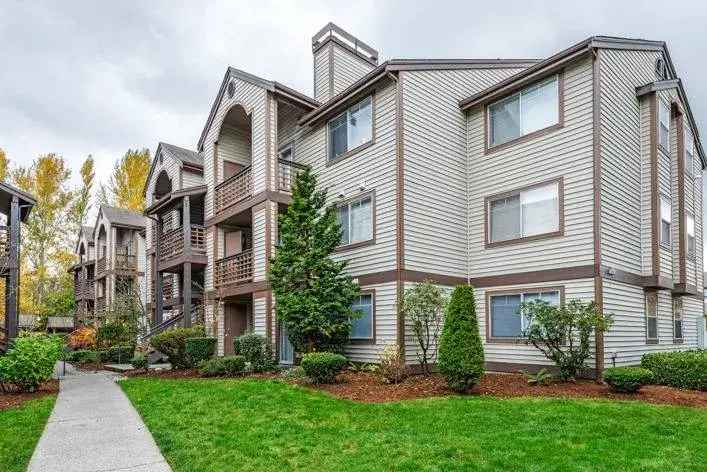 Rent Apartments Olin Fields in Everett with Great Amenities