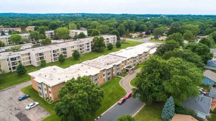 Rent Modern Apartments in Eagan with Updated Finishes and Amenities