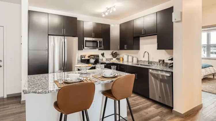 Rent Luxury Apartments in Broomfield Colorado with Modern Features