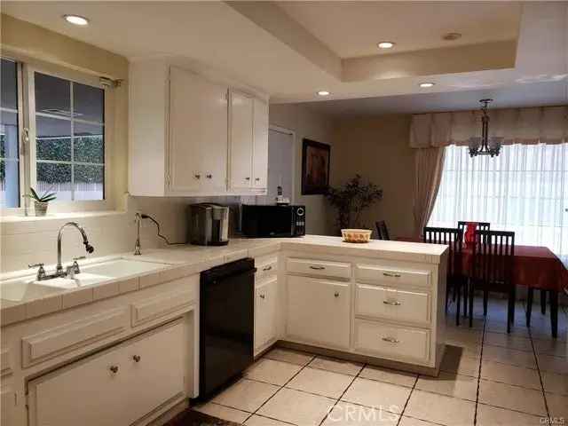 House For Sale in 1325, Beech Hill Avenue, California