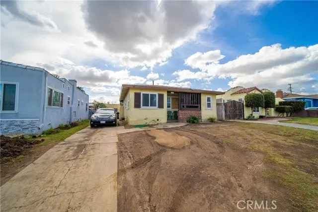 House For Sale in 1324, West 101st Street, California