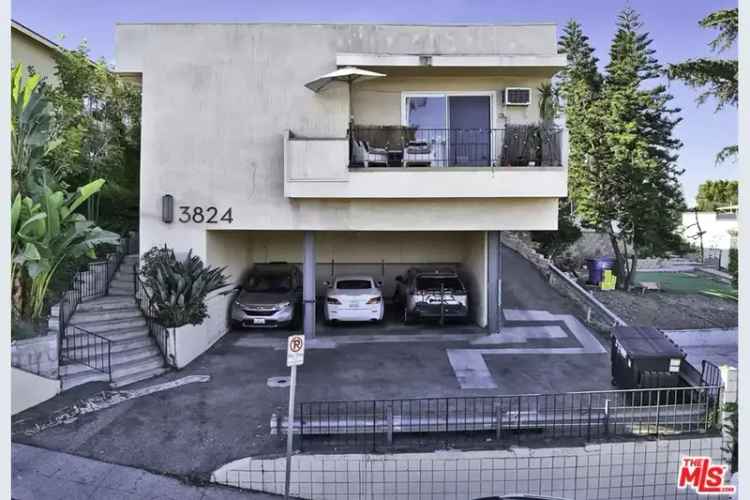 For Sale Spacious Apartment Building in Los Feliz with Excellent Rental Potential