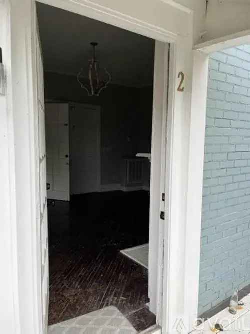 Rent Studio Apartment in Columbia with Central Air and Pet Friendly Features