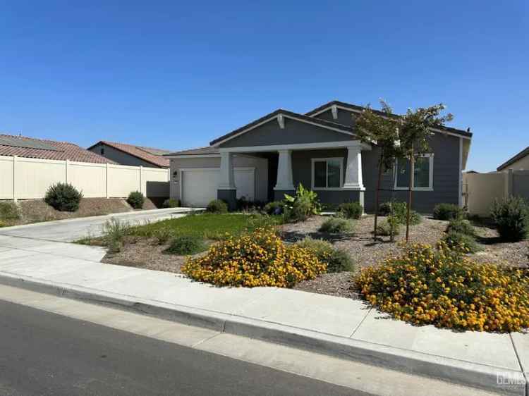 House For Sale in Bakersfield, California