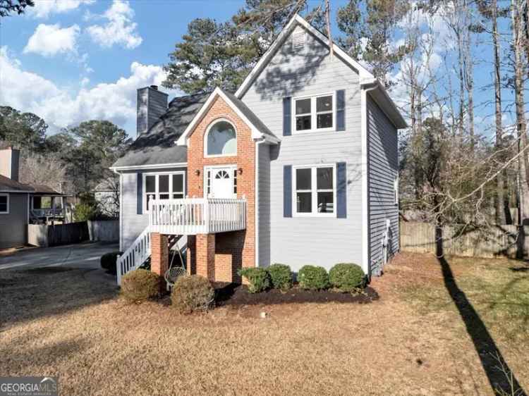 Buy Move In Ready Home in Acworth GA with Updated Kitchen and Fenced Backyard