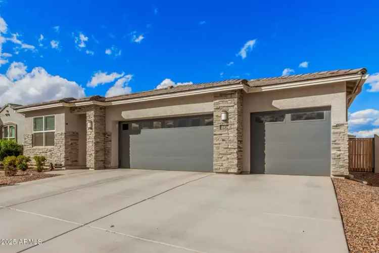 Buy Single Level House in Your Dream Location with 4 Car Tandem Garage