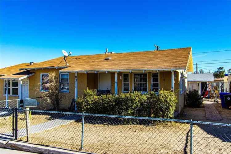 House For Sale in 309, Wilshire Place, Barstow, California