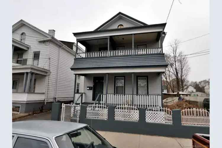 Duplex for Sale in New Haven with Two Units and Large Backyard