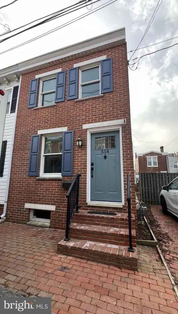 House For Sale in 518, Cherry Street, New Castle, Delaware