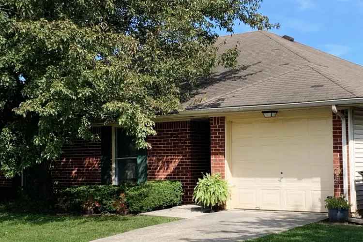 Rent Duplexes in Lexington KY - Pet Friendly Apartments near Kentucky Horse Park