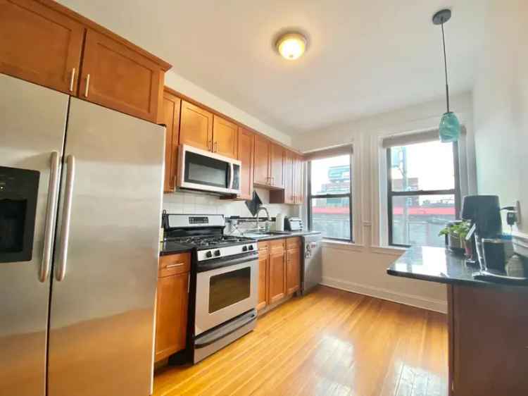 Rent Sunny 2 Bedroom Apartment Unit with Updated Kitchen