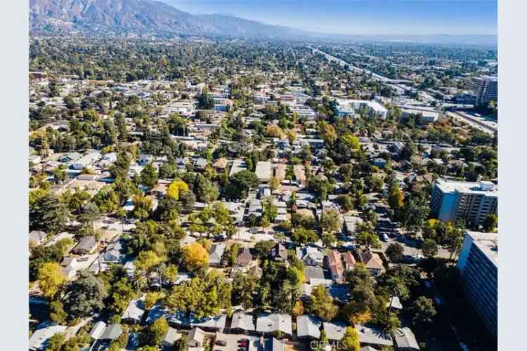 Investment opportunity buy property in Pasadena with bungalows and ADU potential