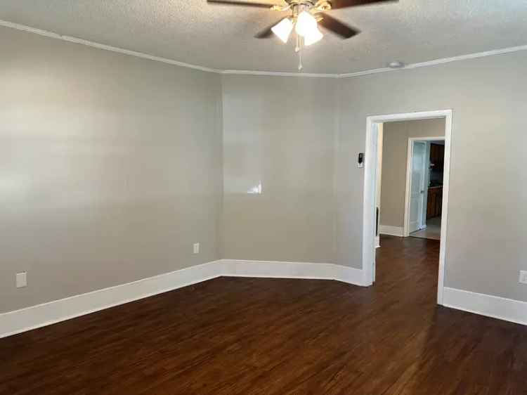 Apartment for Rent in Historic Five Points with Fresh Features