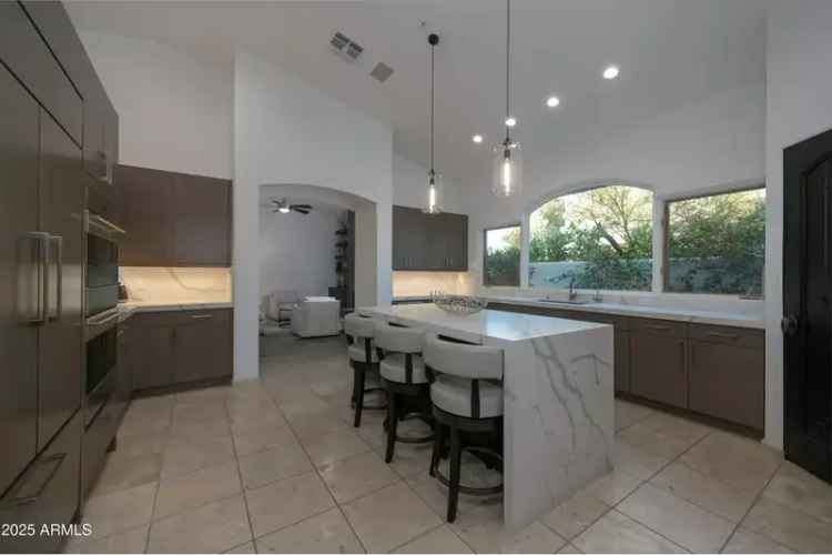 House For Sale in 10040, North 78th Place, Scottsdale, Arizona