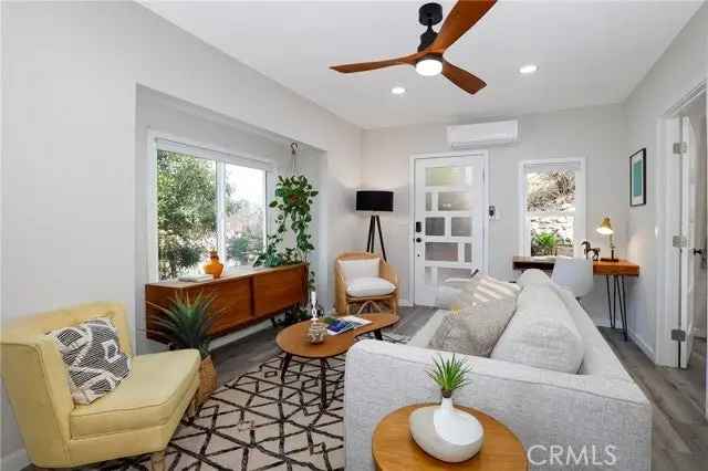 House For Sale in 4510, Tourmaline Street, Los Angeles, California