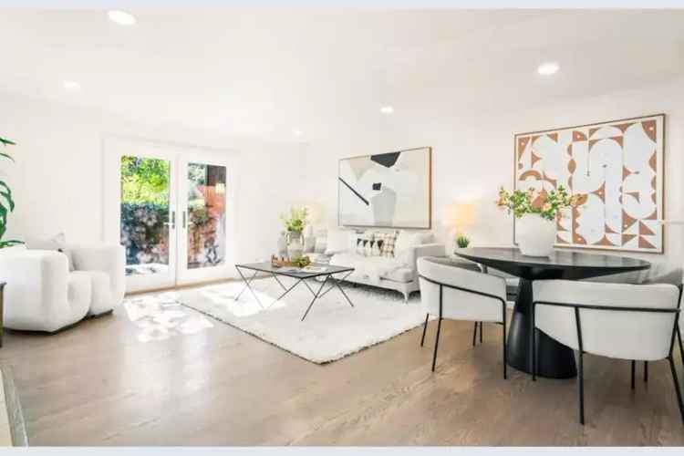 Buy Stylish Ground Floor Unit with 3 Bedrooms and Garage in Palo Alto