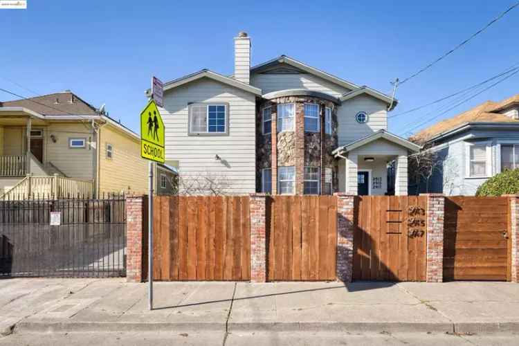 Rent Beautifully Renovated House with 3 Units in a Quiet Neighborhood