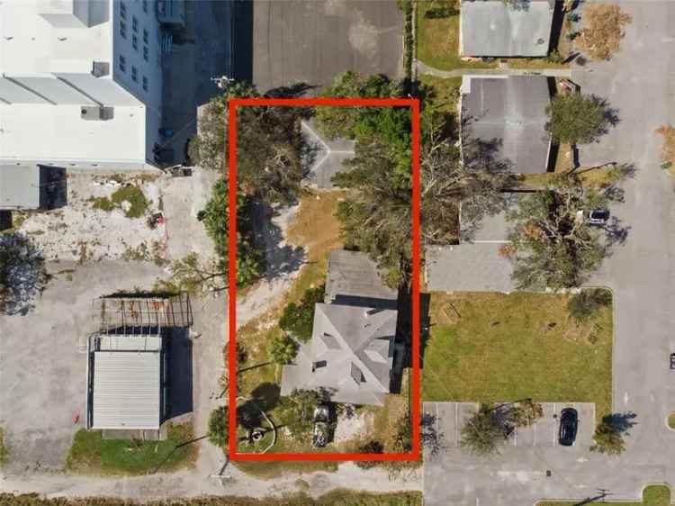 House For Sale in 408, 5th Street West, Bradenton, Florida