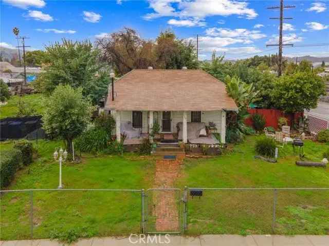 Land For Sale in Pomona, California