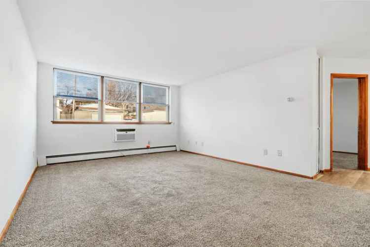 Rent Spacious Apartments in Southwest Minneapolis with Top Amenities