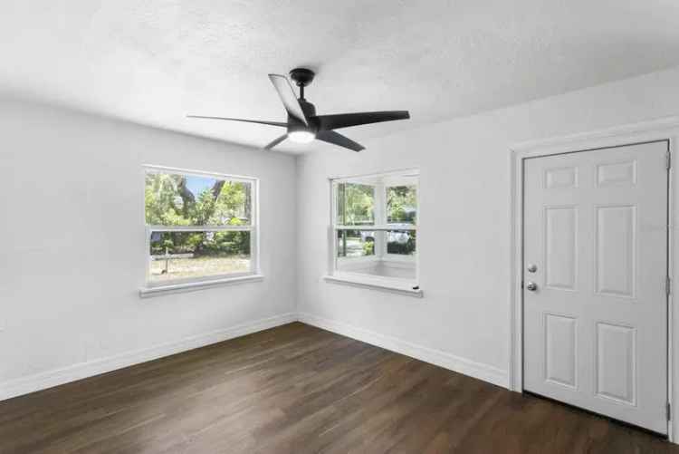 House For Sale in 1724, Harbor Drive, Clearwater, Florida