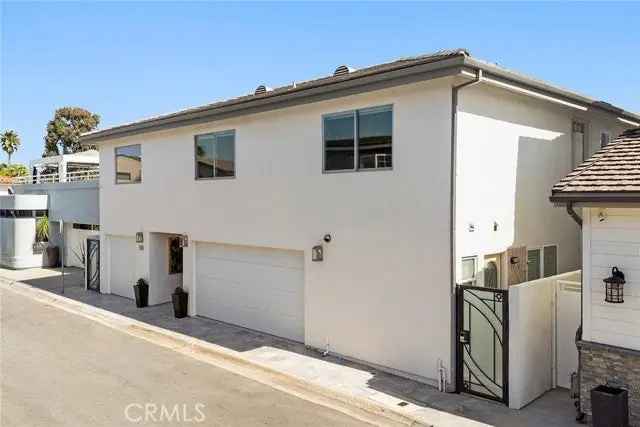 House For Sale in 108, Via Undine, Newport Beach, California