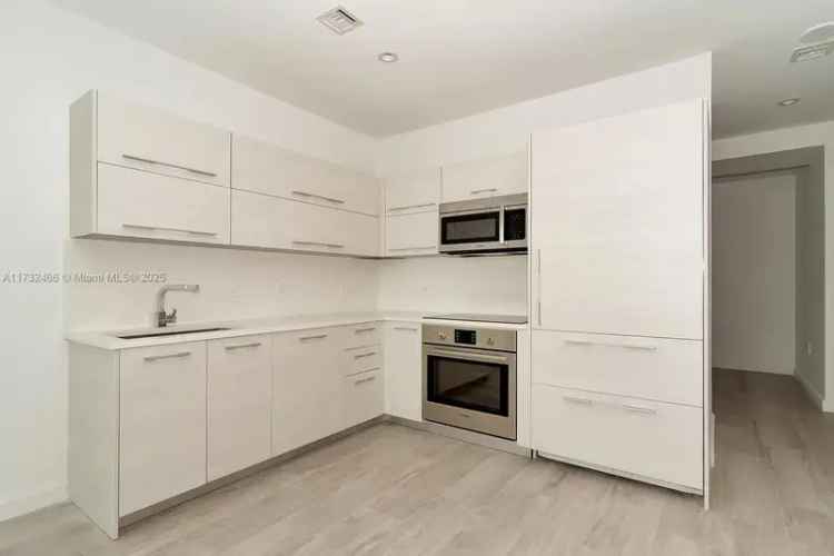 Rent Apartment in Brickell Heights East Fully Furnished Luxury Unit