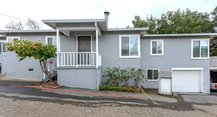 Rent 2 Bedroom Apartment in Napa with Modern Features and Outdoor Space