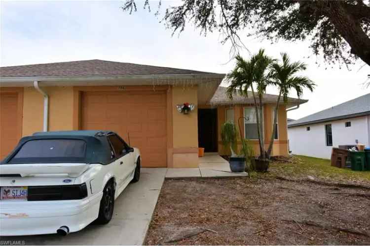 House For Sale in 708, Southeast 8th Terrace, Cape Coral, Florida