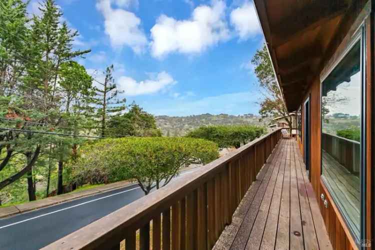 Buy beautiful home in San Anselmo with stunning views and outdoor deck