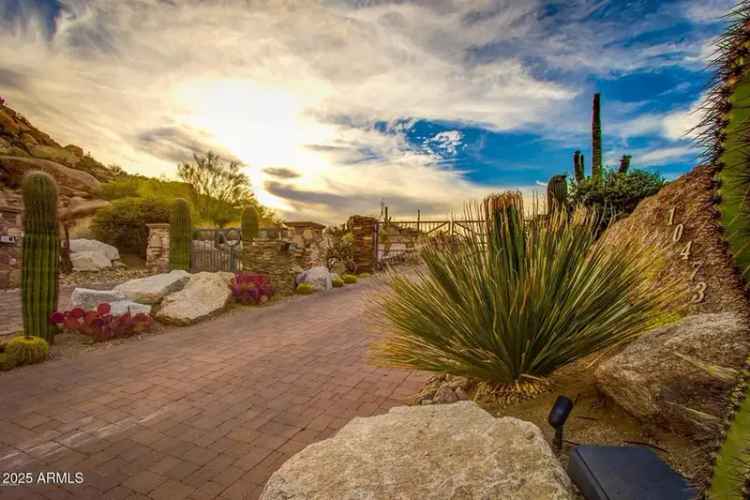 Luxury Buy Estate in Scottsdale with Stunning Golf Course and Mountain Views