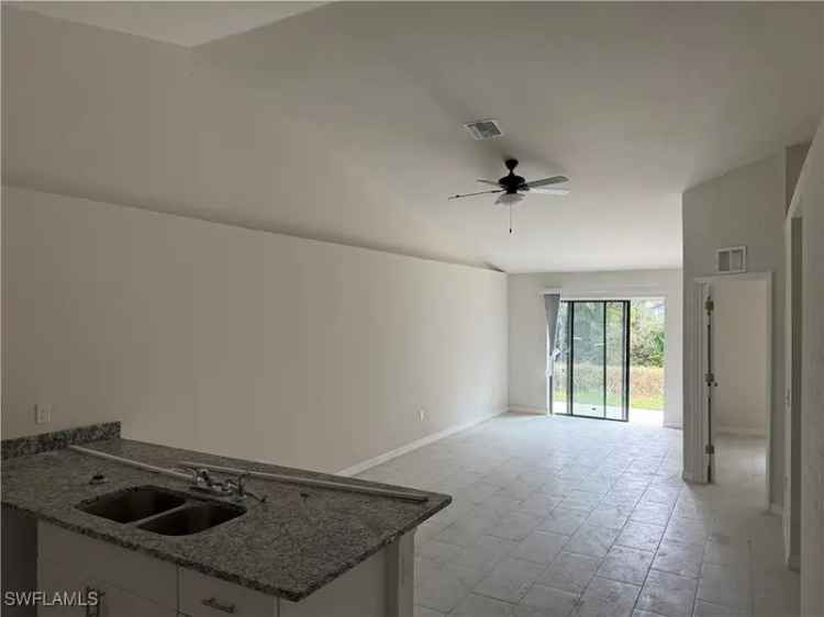 House For Sale in Cape Coral, Florida