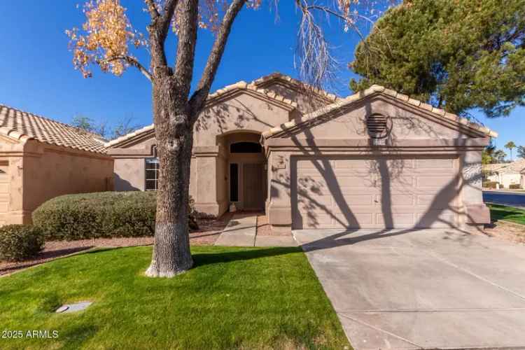 Buy Gorgeous Home with 2 Bedrooms in 55 Gated Community of Zuni Village