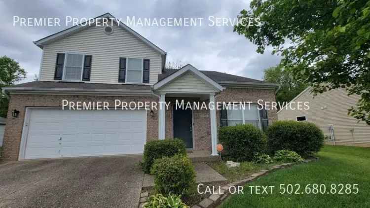 Rent Luxury 4 Bedroom Home in Louisville Kentucky with Fenced Backyard