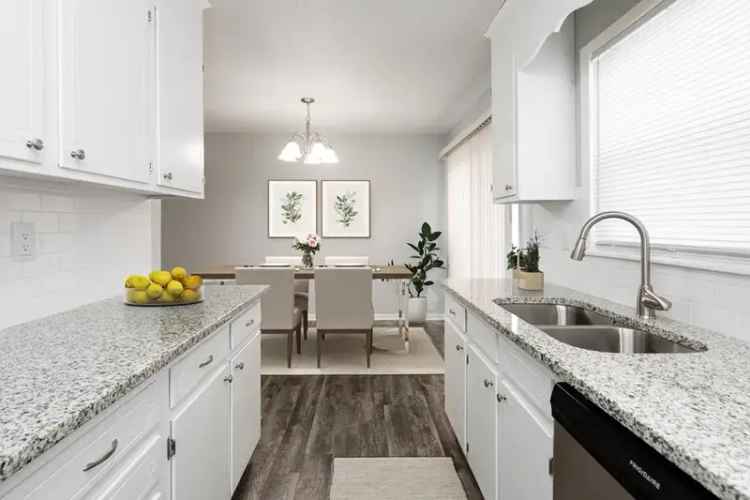 Rent Modern Townhomes in West Concord with High-End Amenities