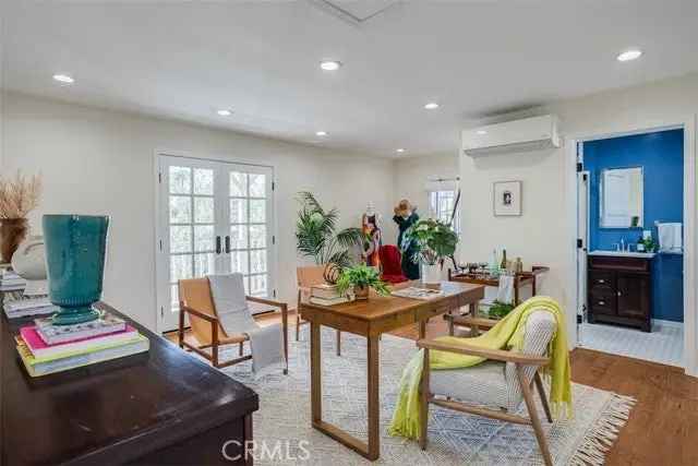 House For Sale in 1764, South Garth Avenue, Los Angeles, California