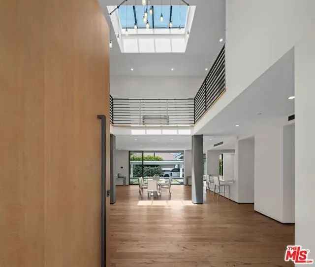 House For Sale in 6115, West 6th Street, Los Angeles, California