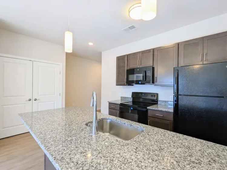 Rent Modern Apartments with Great Views in Riverview Terrace