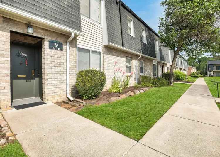 Rent Townhomes in Wilkeswood with Upscale Amenities and Great Service