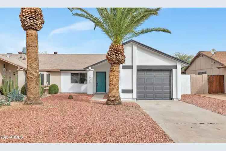 Rent Meticulously Remodeled Home in North Phoenix with Private Backyard